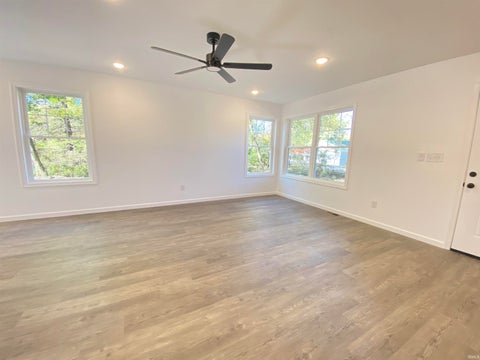 Tiny photo for 508 14th Street, Bedford, IN 47421 (MLS # 202643620)