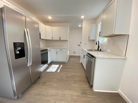Tiny photo for 508 14th Street, Bedford, IN 47421 (MLS # 202643620)