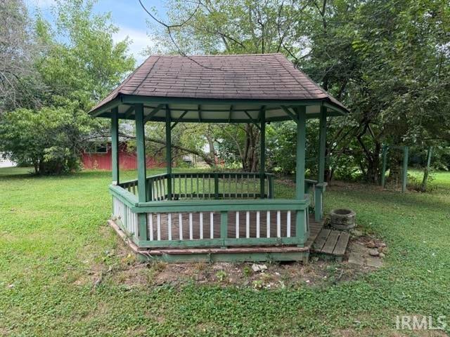 Photo of 624 S 9th Street, Mitchell, IN 47446 (MLS # 202633801)