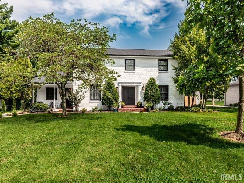 Photo of 900 Plaza Drive, Evansville, IN 47715 (MLS # 202632758)