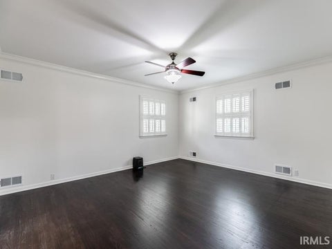 Tiny photo for 900 Plaza Drive, Evansville, IN 47715 (MLS # 202632758)