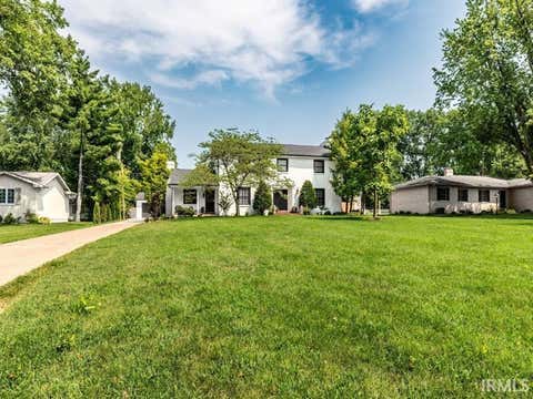 Tiny photo for 900 Plaza Drive, Evansville, IN 47715 (MLS # 202632758)