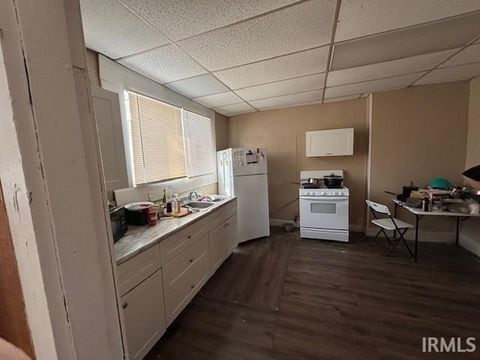 Tiny photo for 501-505 Helm Street, Logansport, IN 46947 (MLS # 202604592)