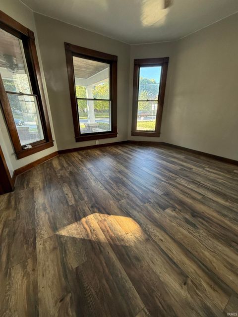 Tiny photo for 178 E Main Street, Peru, IN 46970 (MLS # 202536107)
