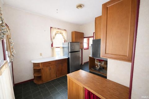 Tiny photo for 710 E 6th Street, Anderson, IN 46012 (MLS # 202609270)