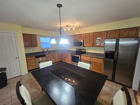 Tiny photo for 604 Stockdale Drive, Lafayette, IN 47909 (MLS # 202548857)