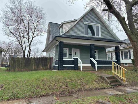 Tiny photo for 514 S Webster Street, Kokomo, IN 46901 (MLS # 202608276)