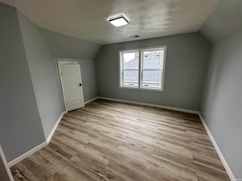 Tiny photo for 514 S Webster Street, Kokomo, IN 46901 (MLS # 202608276)