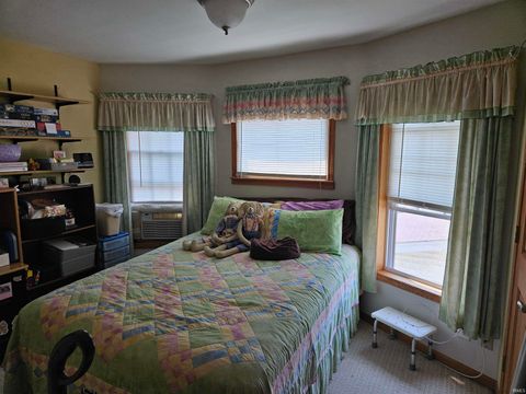 Tiny photo for 421 Jackson Avenue, Peru, IN 46970 (MLS # 202629707)