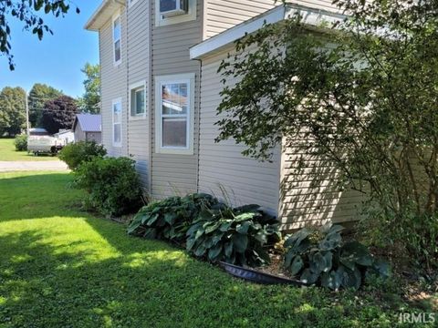 Tiny photo for 421 Jackson Avenue, Peru, IN 46970 (MLS # 202629707)