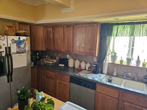 Tiny photo for 421 Jackson Avenue, Peru, IN 46970 (MLS # 202629707)