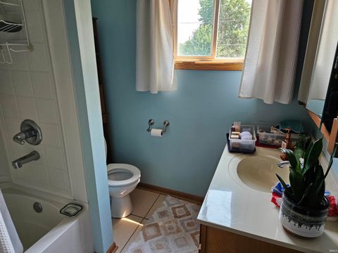 Tiny photo for 421 Jackson Avenue, Peru, IN 46970 (MLS # 202629707)