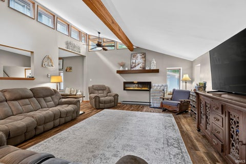 Tiny photo for 15617 Bowdoin Road, Monroeville, IN 46773 (MLS # 202636875)