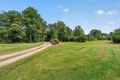 Tiny photo for 15617 Bowdoin Road, Monroeville, IN 46773 (MLS # 202636875)