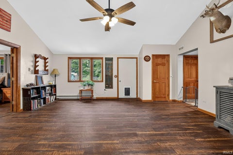 Tiny photo for 15617 Bowdoin Road, Monroeville, IN 46773 (MLS # 202636875)
