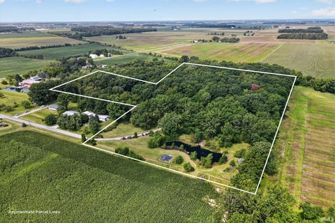 Tiny photo for 15617 Bowdoin Road, Monroeville, IN 46773 (MLS # 202636875)