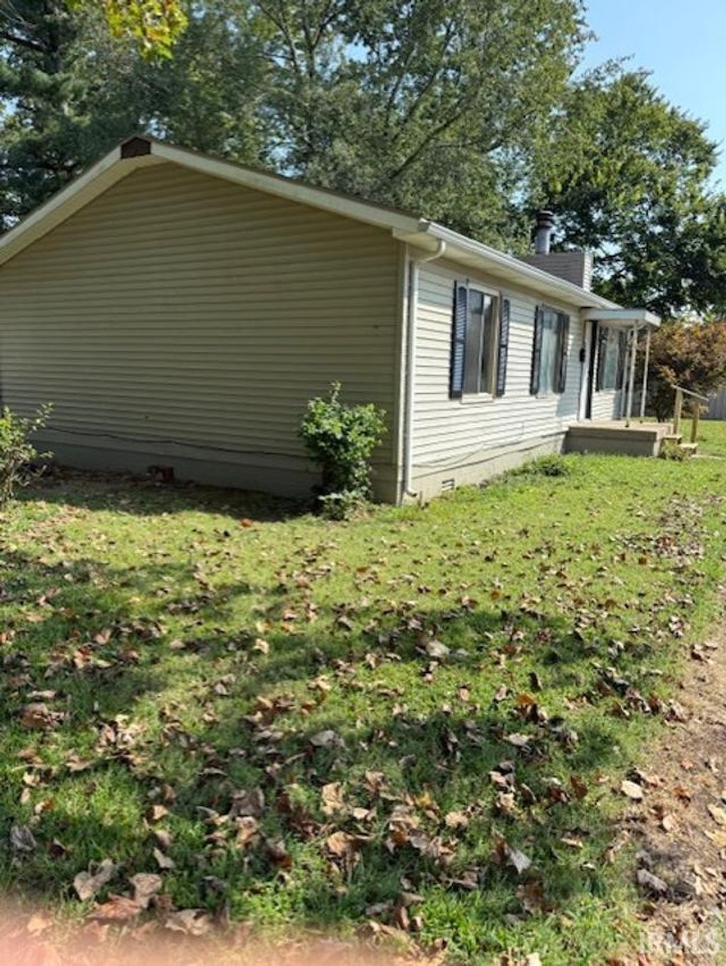 Photo of 604-642 Elm Street, Rockport, IN 47635 (MLS # 202536785)