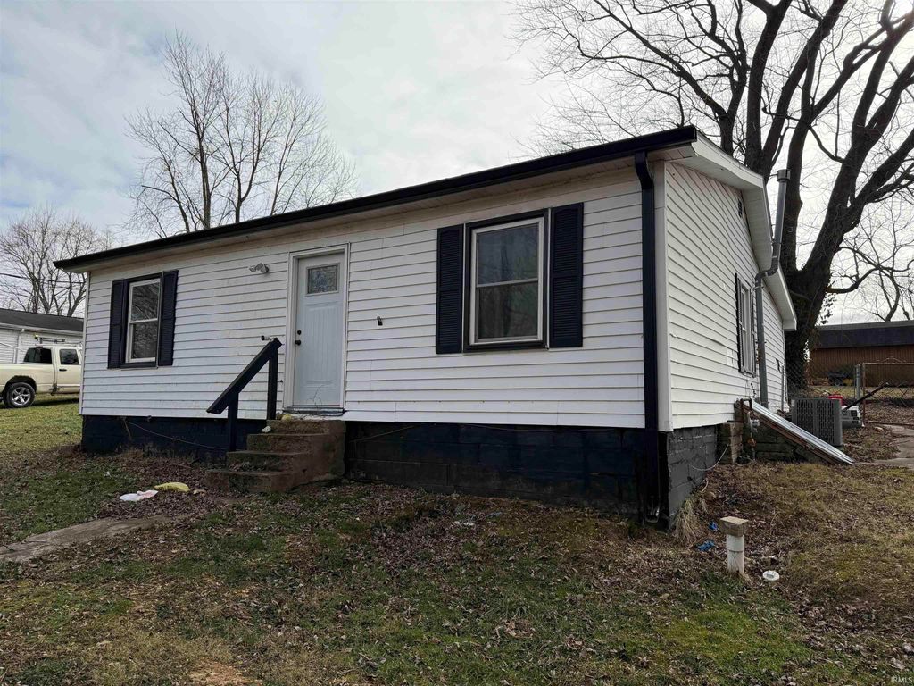 Photo of 2118 24th Street, Bedford, IN 47421 (MLS # 202602185)