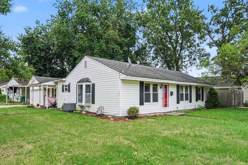 Photo of 2422 N Main Street, Mishawaka, IN 46545 (MLS # 202639849)