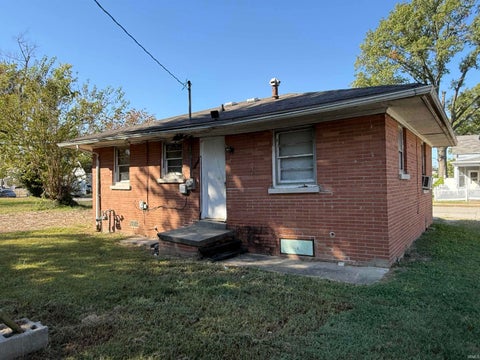 Tiny photo for 914 916 Judson Street, Evansville, IN 47713 (MLS # 202642178)
