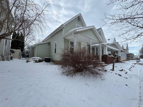 Tiny photo for 401 E Main Street, Peru, IN 46970 (MLS # 202549207)