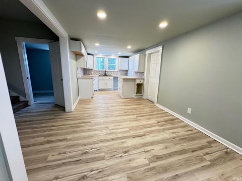 Tiny photo for 401 E Main Street, Peru, IN 46970 (MLS # 202549207)