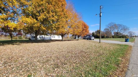 Tiny photo for 10793 E 200 N, Van Buren, IN 46991 (MLS # 202545344)