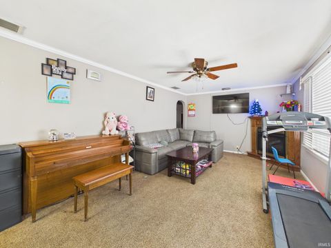 Tiny photo for 1214 N Burke Street, Kokomo, IN 46901 (MLS # 202602554)