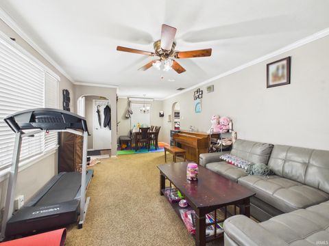 Tiny photo for 1214 N Burke Street, Kokomo, IN 46901 (MLS # 202602554)