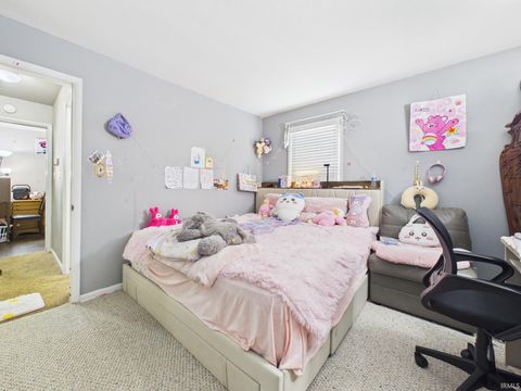 Tiny photo for 1214 N Burke Street, Kokomo, IN 46901 (MLS # 202602554)