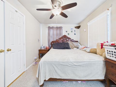 Tiny photo for 1214 N Burke Street, Kokomo, IN 46901 (MLS # 202602554)