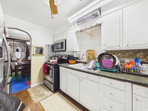 Tiny photo for 1214 N Burke Street, Kokomo, IN 46901 (MLS # 202602554)