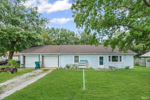 Photo of 1100 W 275 S, Lafayette, IN 47909 (MLS # 202532095)