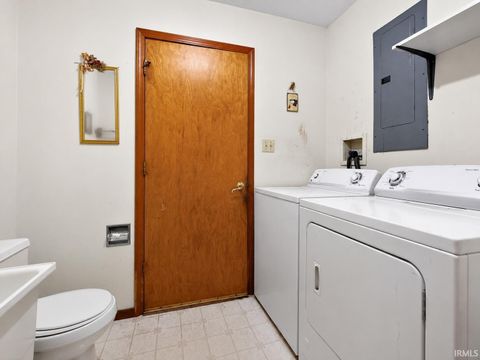 Tiny photo for 812 S 1250 E, Loogootee, IN 47553 (MLS # 202620086)