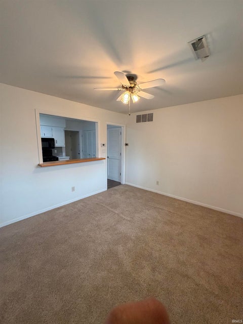 Tiny photo for 5665 S Wayne Avenue #D, Fort Wayne, IN 46807 (MLS # 202632542)