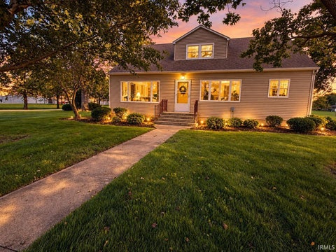 Photo of 5404 S 1450 West, Francesville, IN 47946 (MLS # 202642008)