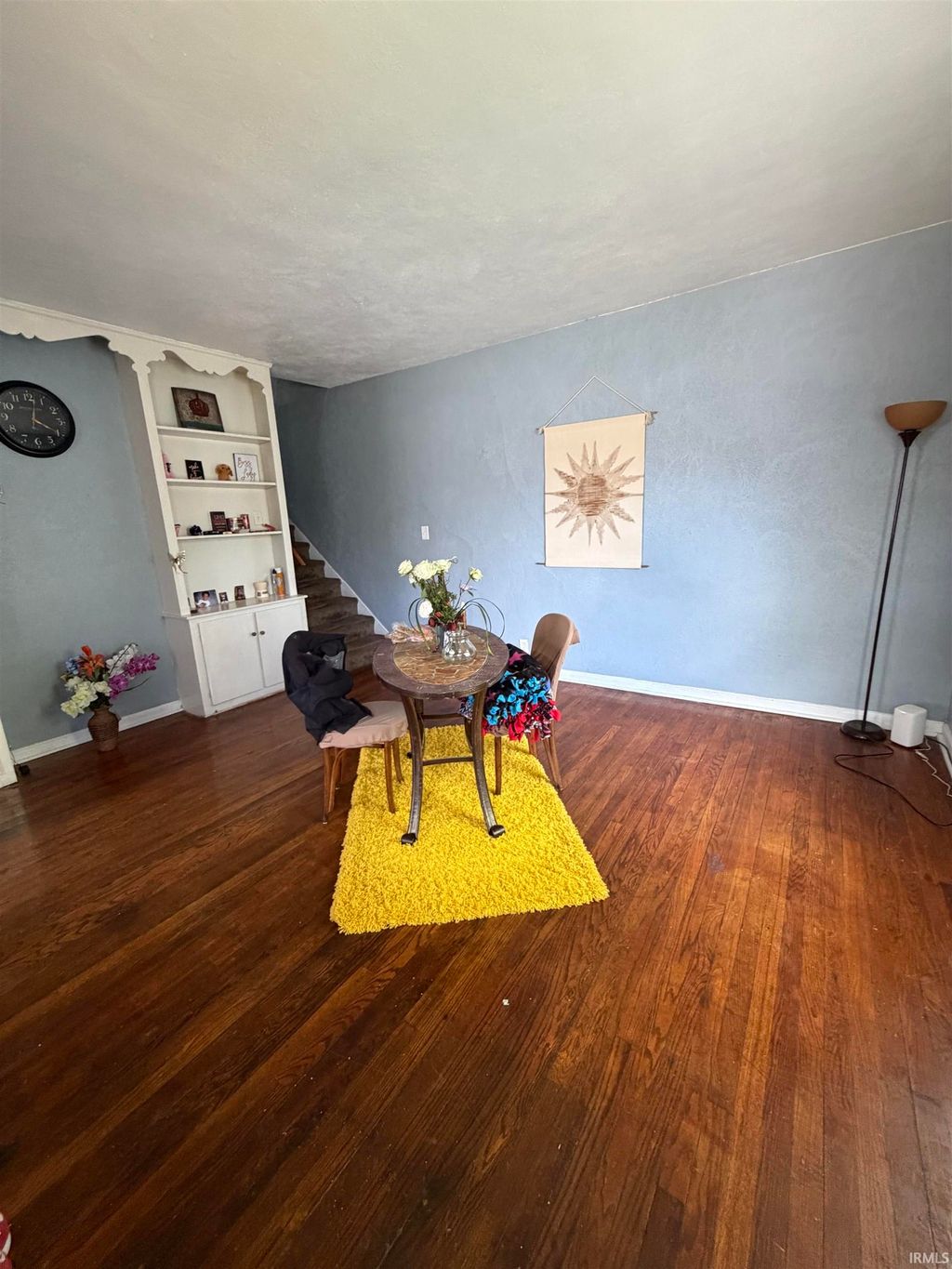 Photo of 810 E 3rd Street, Mishawaka, IN 46544 (MLS # 202619121)