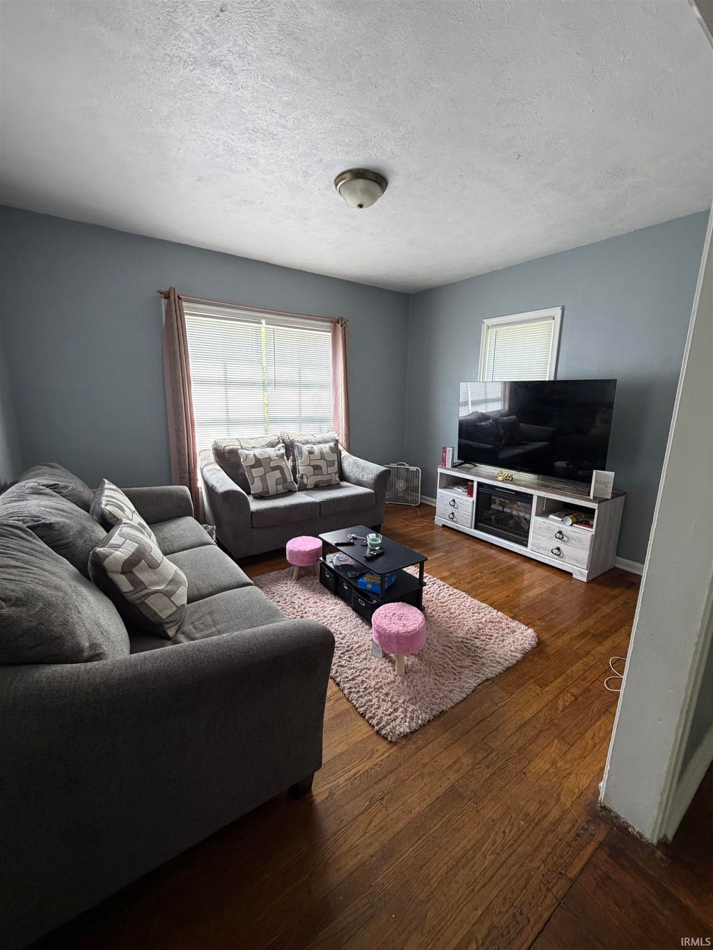 Photo of 810 E 3rd Street, Mishawaka, IN 46544 (MLS # 202619121)