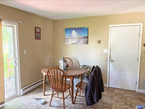 Tiny photo for 811 S Hemlock Trail, Winchester, IN 47394 (MLS # 202618493)