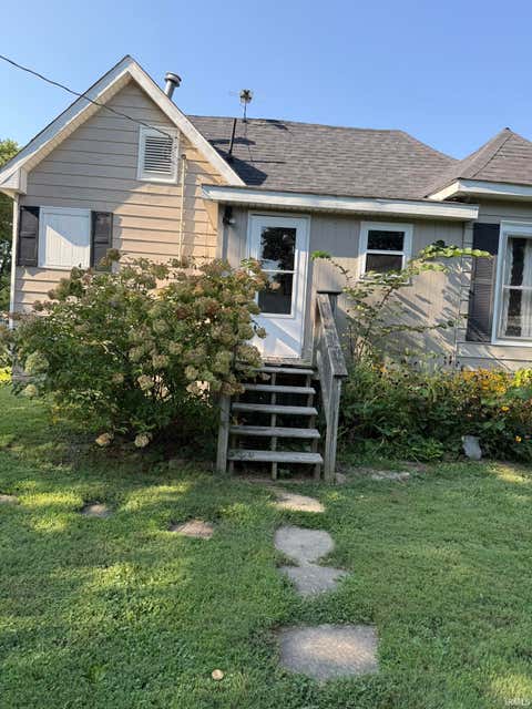 Tiny photo for 141 E South Street, Sumner, IL 62466 (MLS # 202635259)