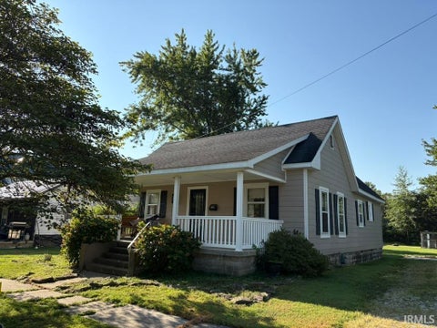 Tiny photo for 141 E South Street, Sumner, IL 62466 (MLS # 202635259)