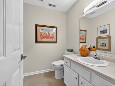 Tiny photo for 3234 Covington Reserve Parkway Parkway, Fort Wayne, IN 46804 (MLS # 202618743)
