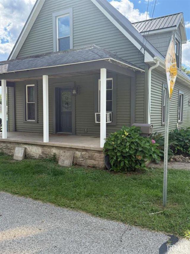 Photo of 402 S Half Street, North Manchester, IN 46962 (MLS # 202635741)