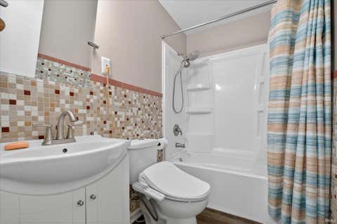 Tiny photo for 1123 Hedgewood Drive, Lafayette, IN 47904 (MLS # 202622544)