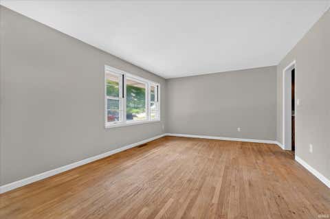 Tiny photo for 1123 Hedgewood Drive, Lafayette, IN 47904 (MLS # 202622544)