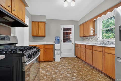 Tiny photo for 1123 Hedgewood Drive, Lafayette, IN 47904 (MLS # 202622544)