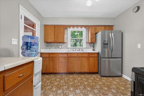 Tiny photo for 1123 Hedgewood Drive, Lafayette, IN 47904 (MLS # 202622544)