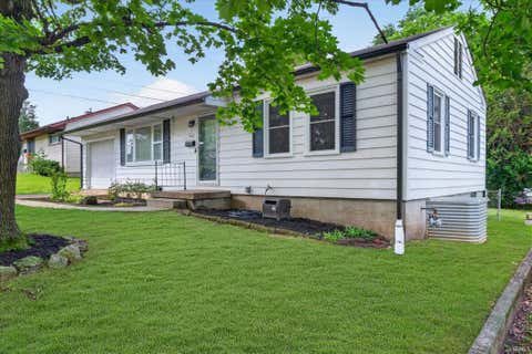 Tiny photo for 1123 Hedgewood Drive, Lafayette, IN 47904 (MLS # 202622544)