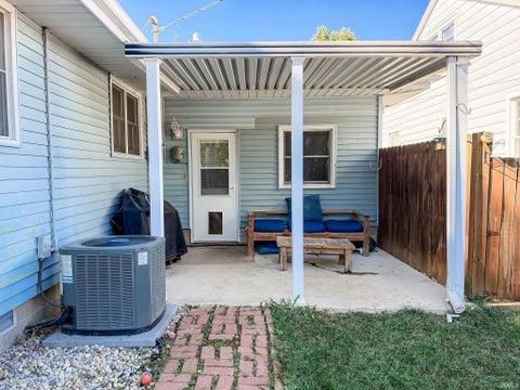 Tiny photo for 312 S Berkley Road, Kokomo, IN 46901 (MLS # 202643409)