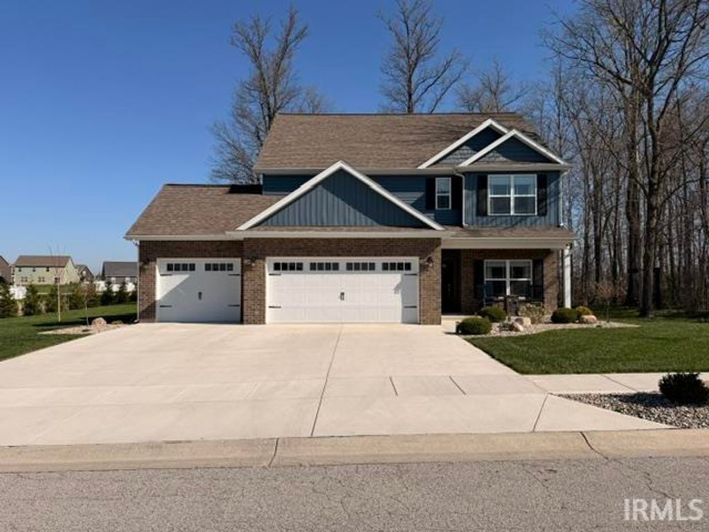 Photo of 1010 Bluegrass Trail, Kokomo, IN 46901 (MLS # 202613443)